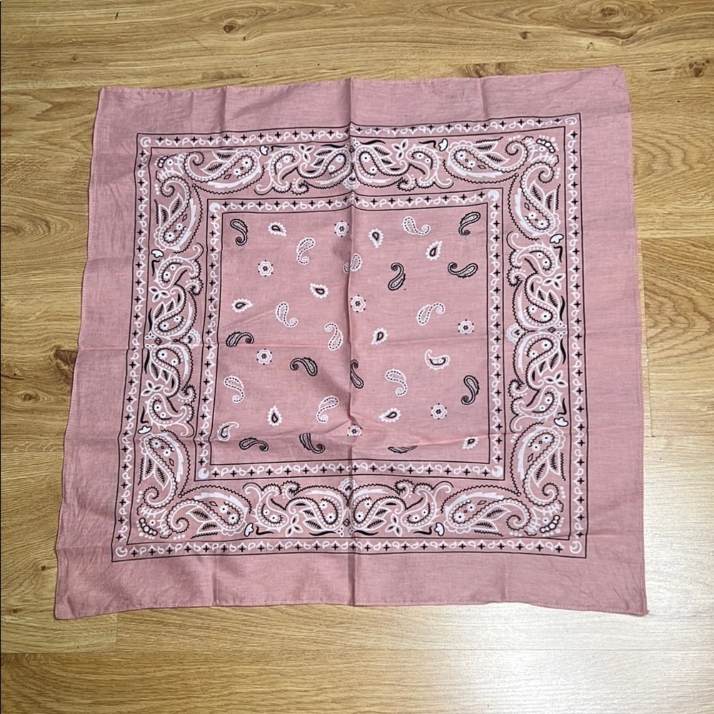 22” Light Pink 100% Cotton Bandana - New